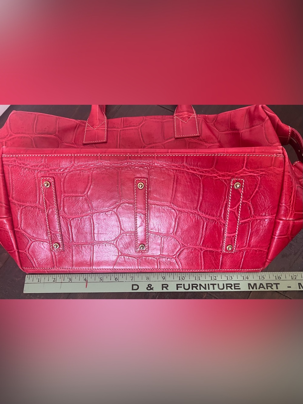 Vintage Dooney & Bourke Red Croc Embossed Leather Satchel / Tote with Lock & Key - Picture 9 of 16